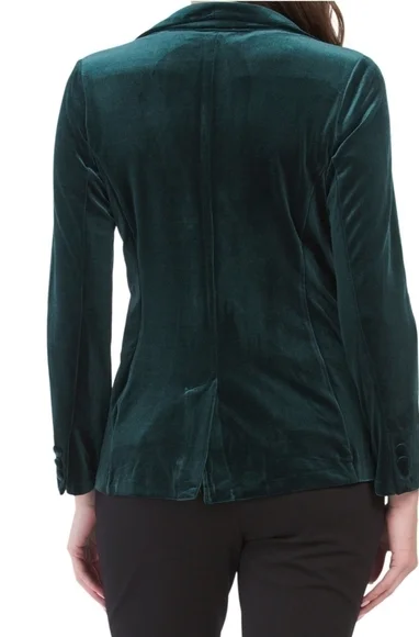 𝅺Tahari Black Velour One Button Holiday Blazer